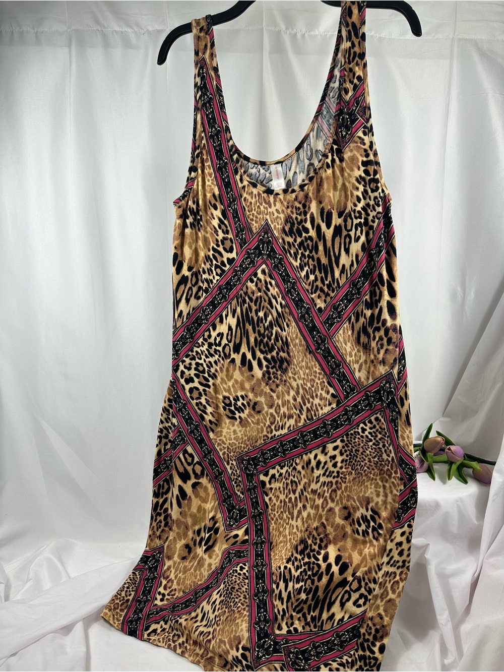 Dress leopard print size XXL 19
(no boundaries)(with measurements)